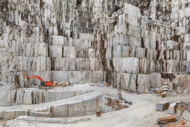 Carrara Marble Quarries, Cava di Canalgrande #2, Carrara, Italy  2016  photo © Edward Burtynsky, courtesy Admira Photography, Milan / Nicholas Metivier Gallery, Toronto